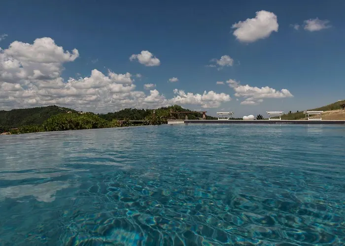 Il Pavone Errante Pensión 3*